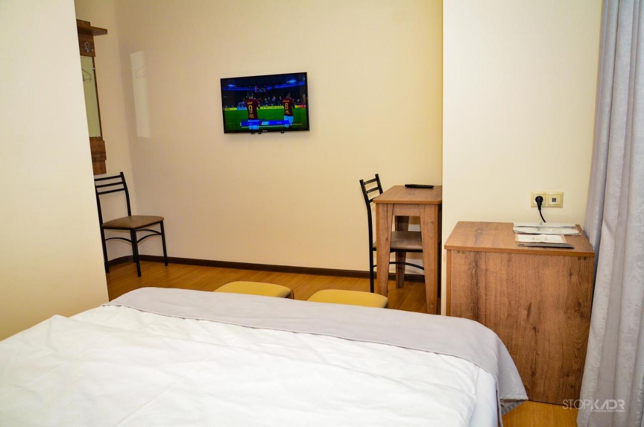 Asour Hotel Горис Экстерьер фото